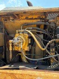 Buy Caterpillar 320V2 Used Excavator / 9 Buy Caterpillar 320V2 Used Excavator / 9