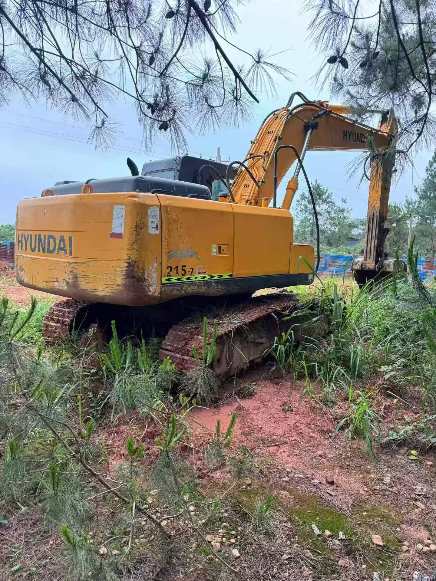 Buy Hyundai R215-7 Used Excavator / 2