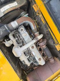 Buy Kato 820-3SP Used Excavator / 8 Buy Kato 820-3SP Used Excavator / 8