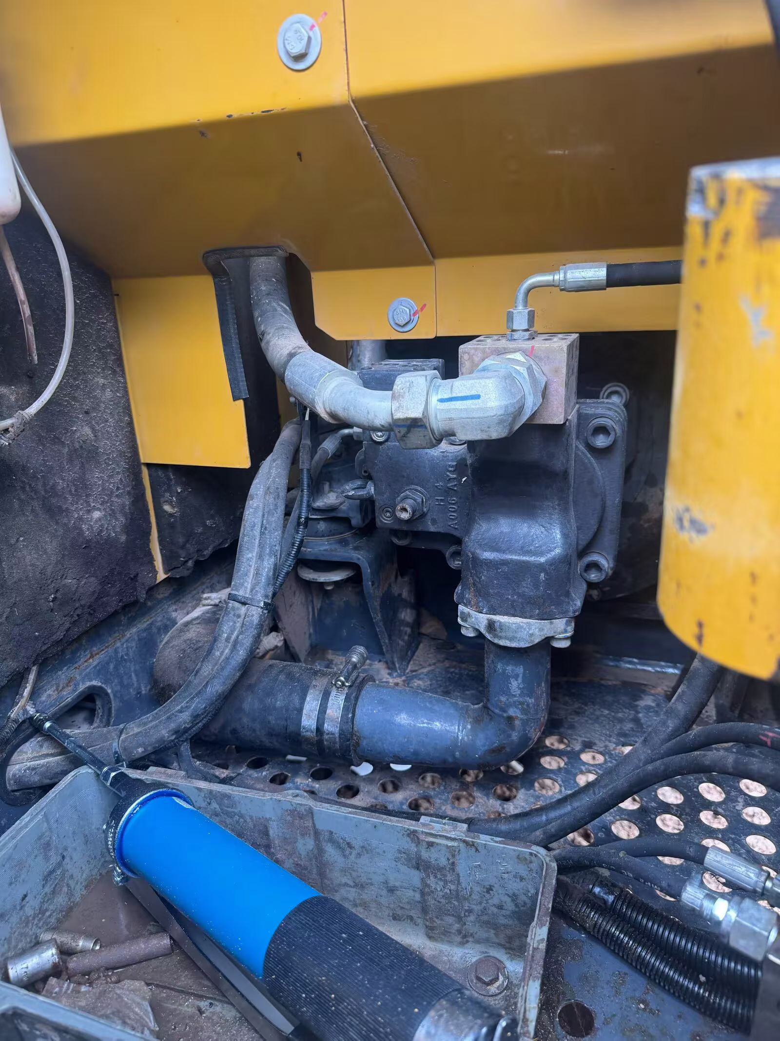 Buy XCMG XE75C Used Excavator / 6 Buy XCMG XE75C Used Excavator / 6
