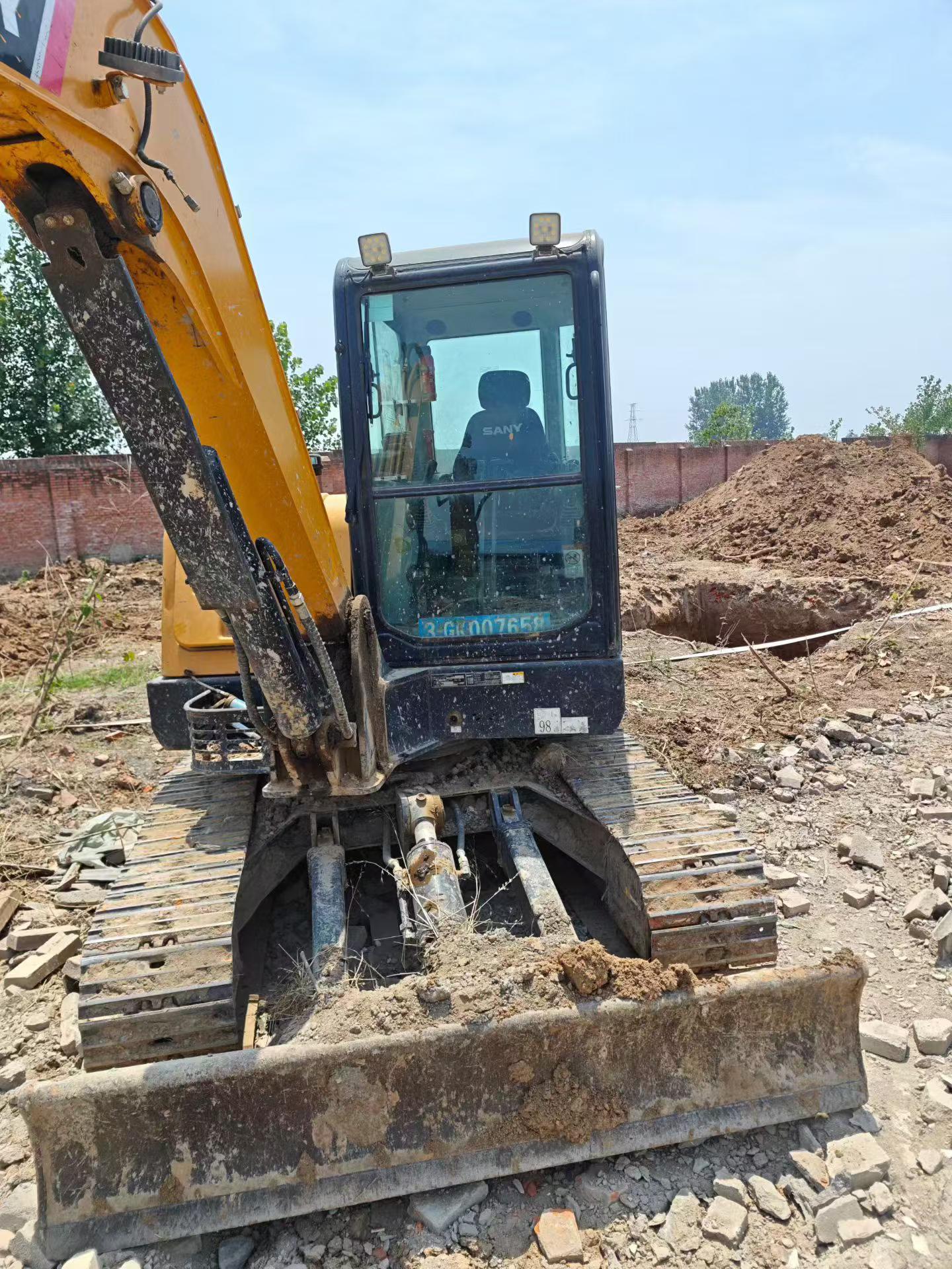 Buy Sany SY60 Used Excavator / 7 Buy Sany SY60 Used Excavator / 7