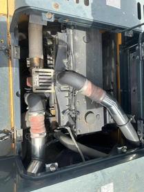Buy Hyundai R505LVS Used Excavator / 2 Buy Hyundai R505LVS Used Excavator / 2