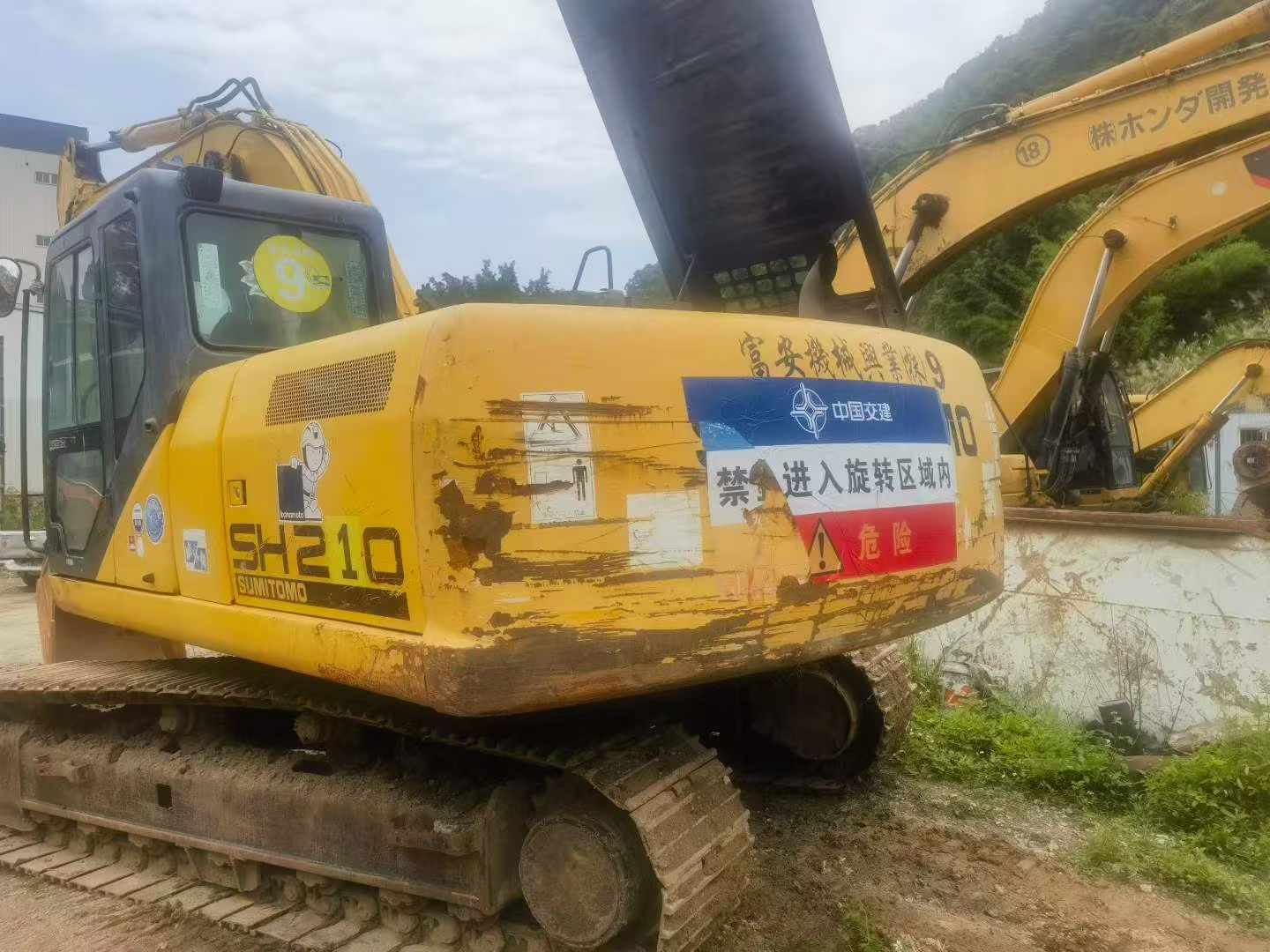 Buy Sumitomo SH200A5 Used Excavator / 8
