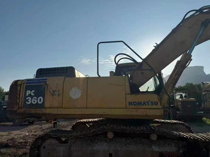 Buy Komatsu PC360-7 Used Excavator / 1