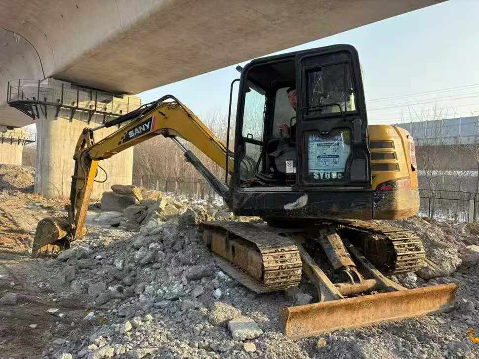 Buy Sany SY55 Used Excavator / 3
