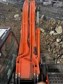 Buy Hitachi ZH200-5A Used Excavator / 4 Buy Hitachi ZH200-5A Used Excavator / 4