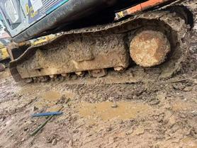 Buy Kobelco SK200-6 Used Excavator / 9 Buy Kobelco SK200-6 Used Excavator / 9