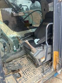 Buy XCMG XE200D Used Excavator / 3 Buy XCMG XE200D Used Excavator / 3