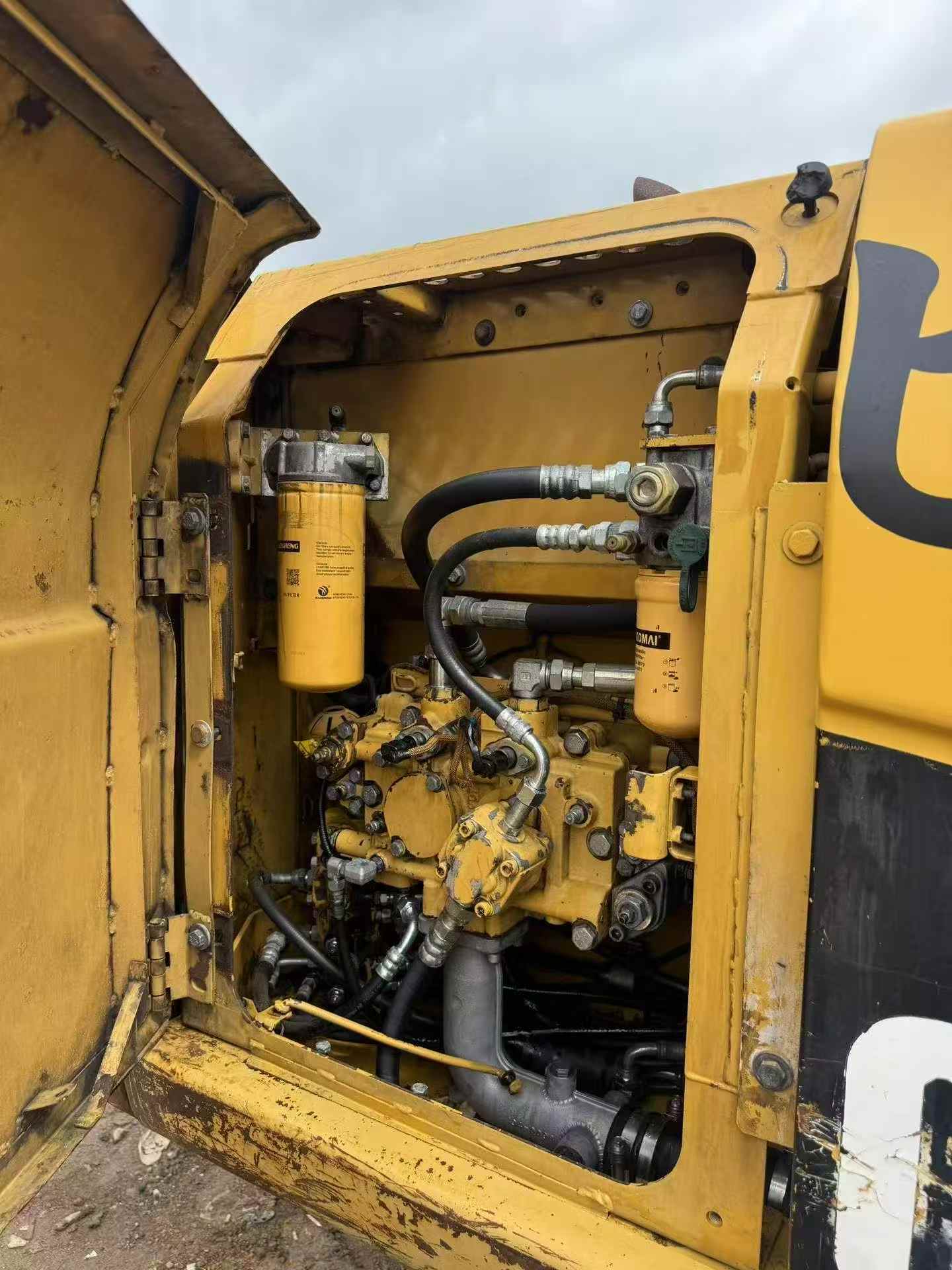 Buy Caterpillar 312 Used Excavator / 6
