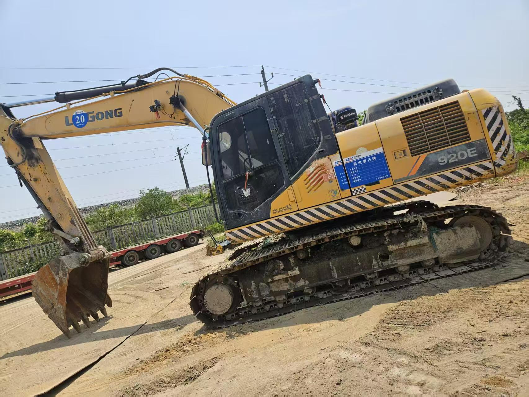 Buy Sany SY200C-S Used Excavator / 2