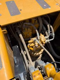 Buy Sany SY205C Used Excavator / 4 Buy Sany SY205C Used Excavator / 4