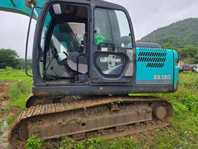 Buy Kobelco SK130 Used Excavator / 3 Buy Kobelco SK130 Used Excavator / 3
