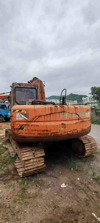 Buy Hitachi EX120 Used Excavator / 1