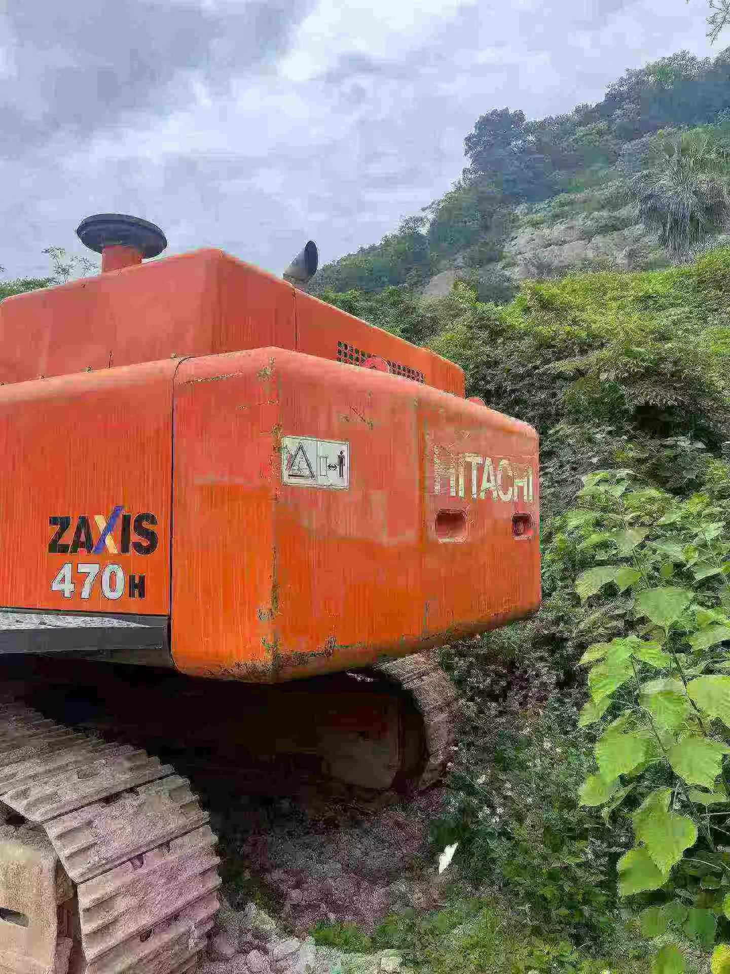 Buy Hitachi ZX470 Used Excavator / 3