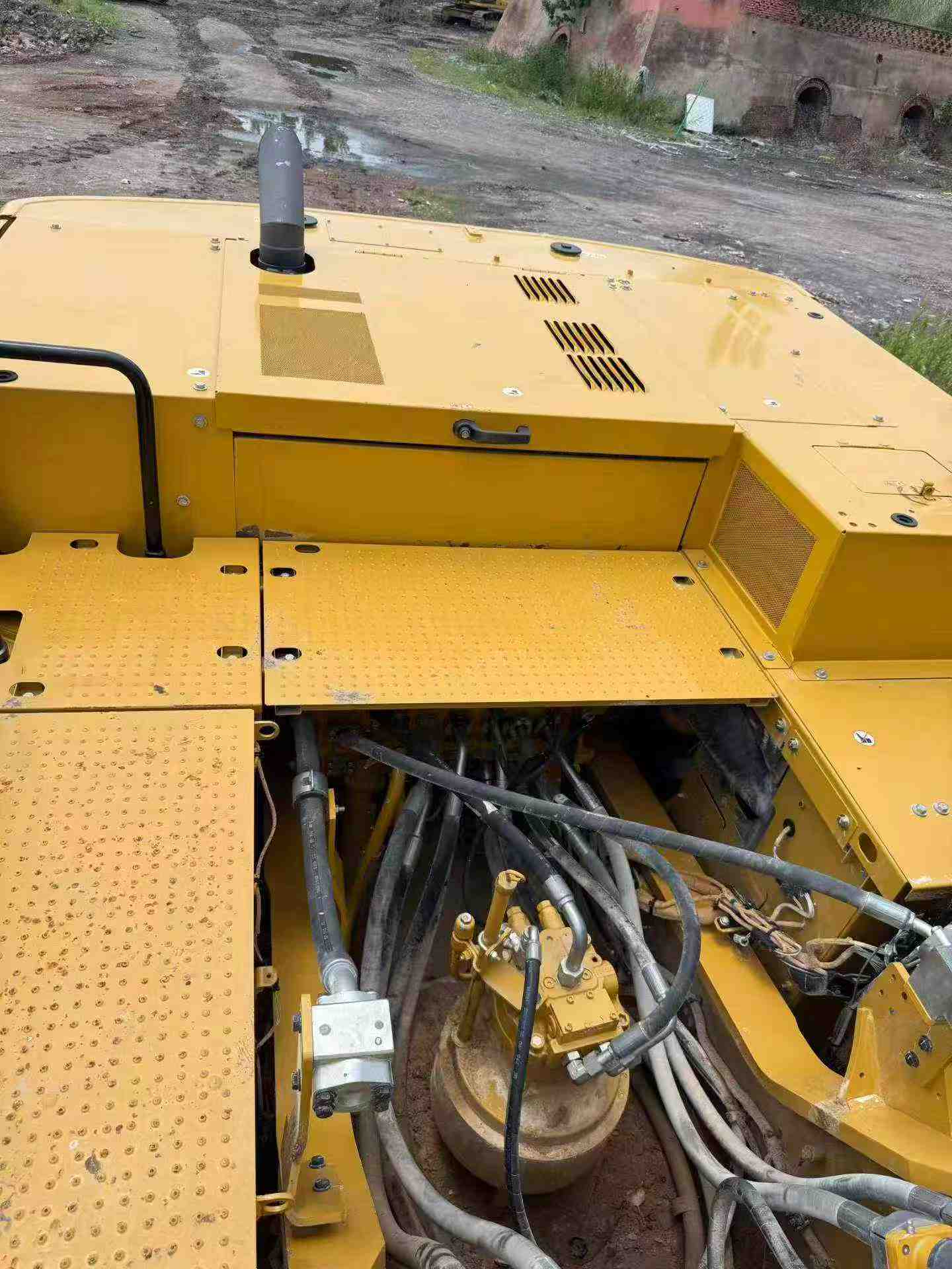 Buy Caterpillar 336E Used Excavator / 6