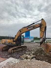 Buy Sany SY225C Used Excavator / 2 Buy Sany SY225C Used Excavator / 2