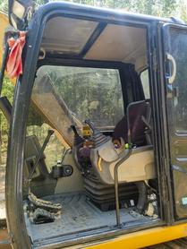 Buy Caterpillar 307B Used Excavator / 9 Buy Caterpillar 307B Used Excavator / 9