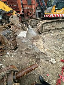 Buy XCMG XE200 Used Excavator / 2 Buy XCMG XE200 Used Excavator / 2