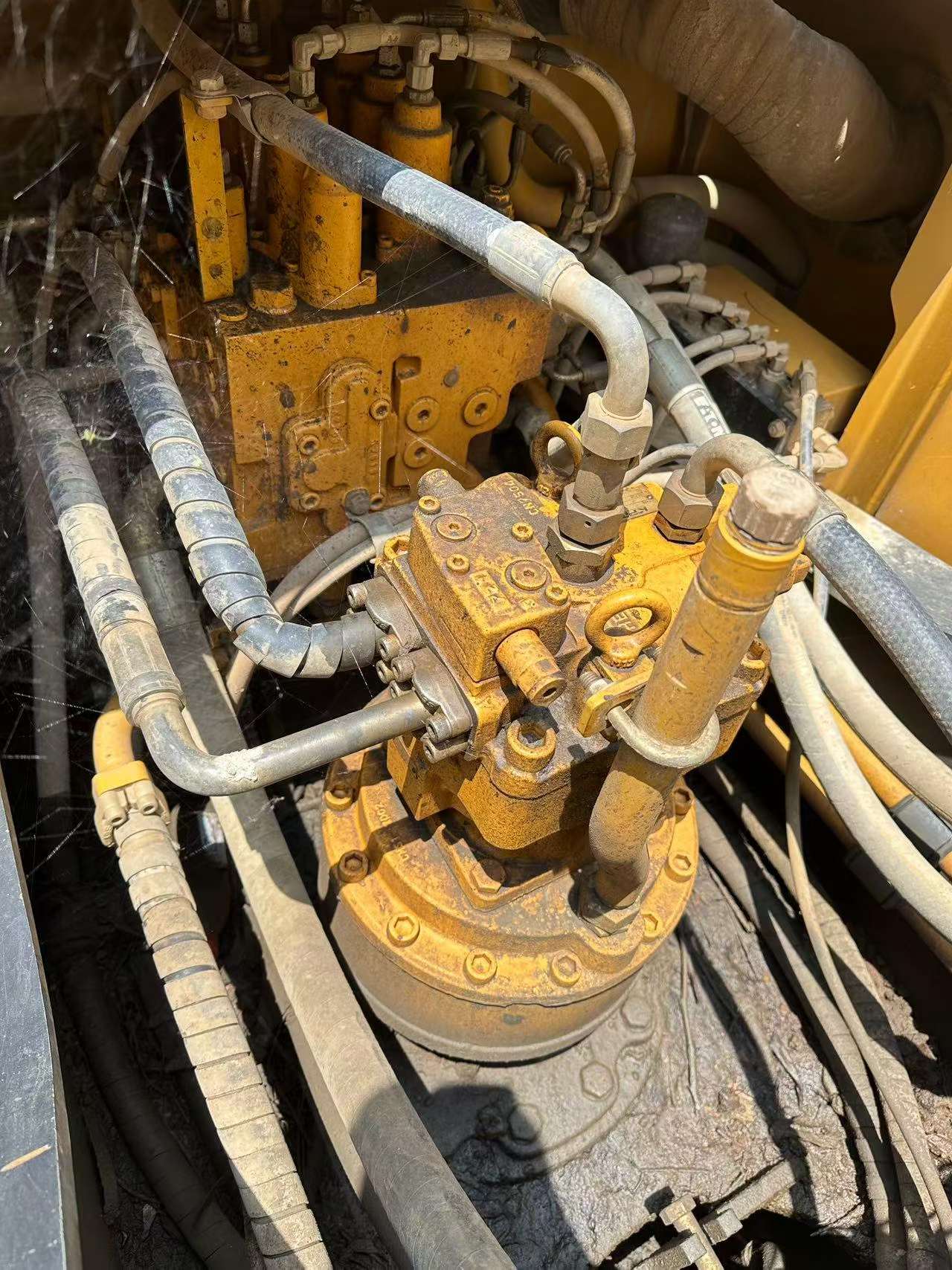 Buy Sany SY245H Used Excavator / 6