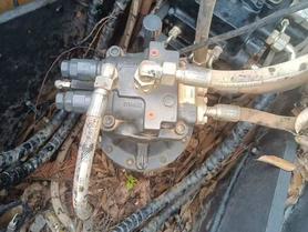 Buy XCMG XE135B Used Excavator / 7 Buy XCMG XE135B Used Excavator / 7