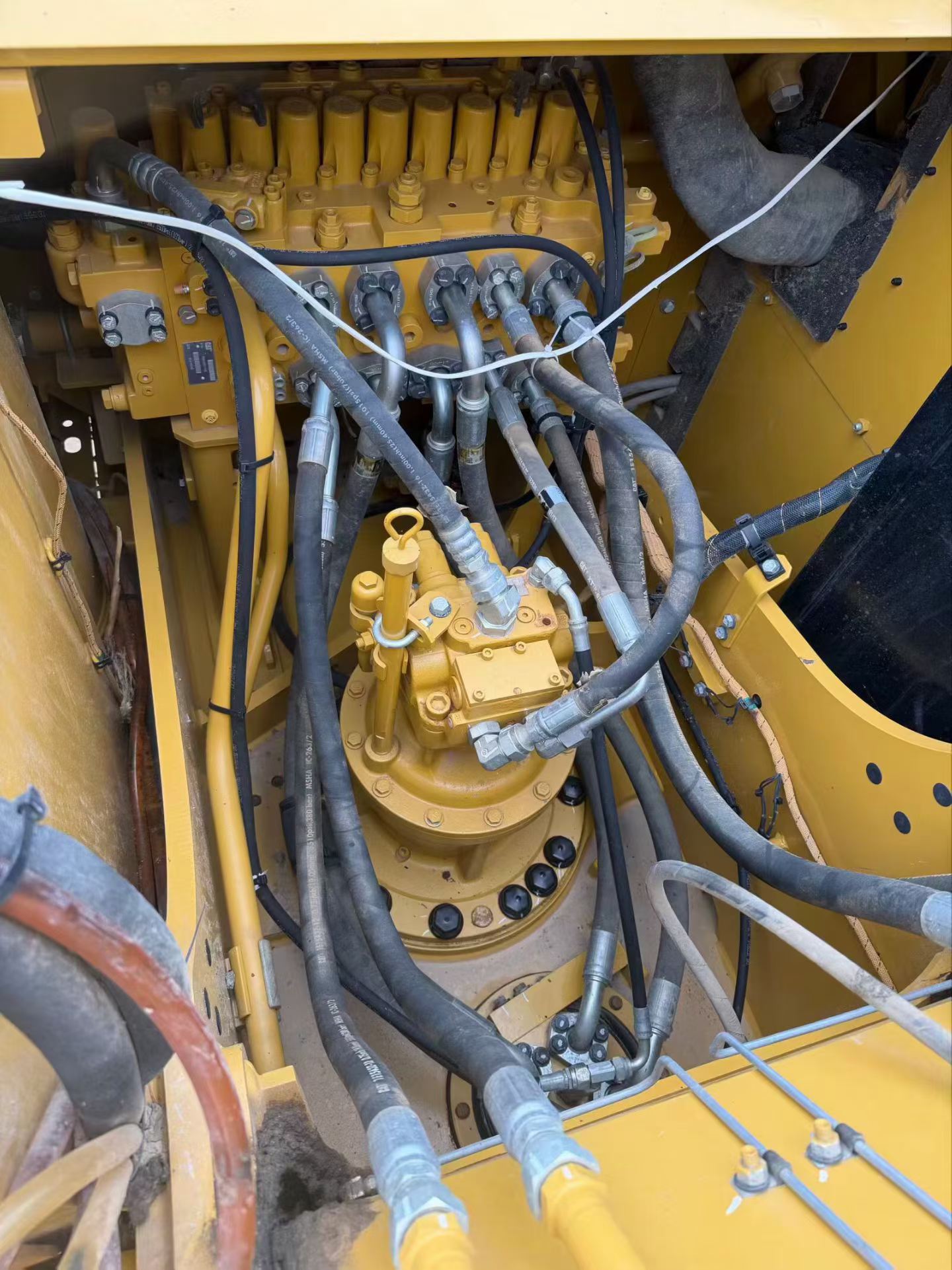 Buy Caterpillar 323 Used Excavator / 3