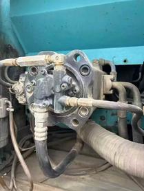 Buy Kobelco SK200 Used Excavator / 5 Buy Kobelco SK200 Used Excavator / 5