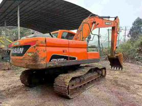 Buy Doosan DH215-9 Used Excavator / 3 Buy Doosan DH215-9 Used Excavator / 3