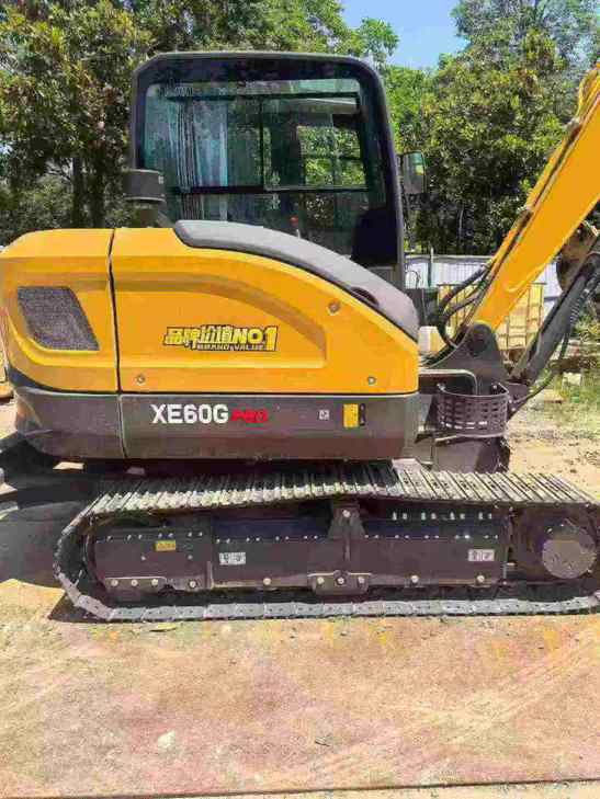 Buy XCMG XE60 Used Excavator / 1