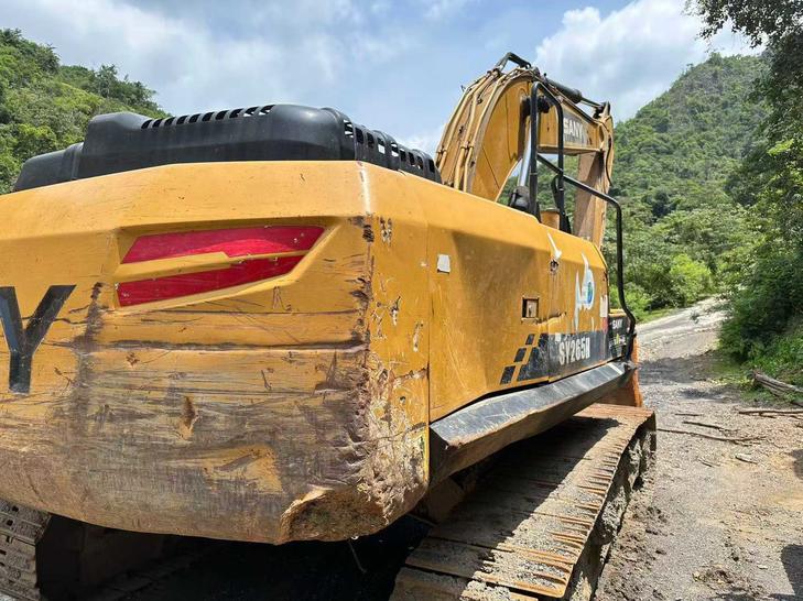 Buy Sany SY245H Used Excavator / 1