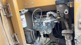 Buy XCMG XE135B Used Excavator / 4 Buy XCMG XE135B Used Excavator / 4