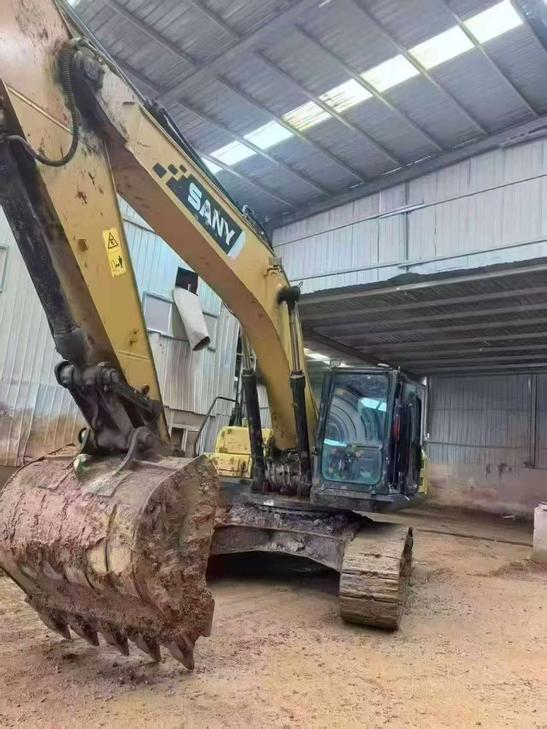 Buy Sany SY245H Used Excavator / 1