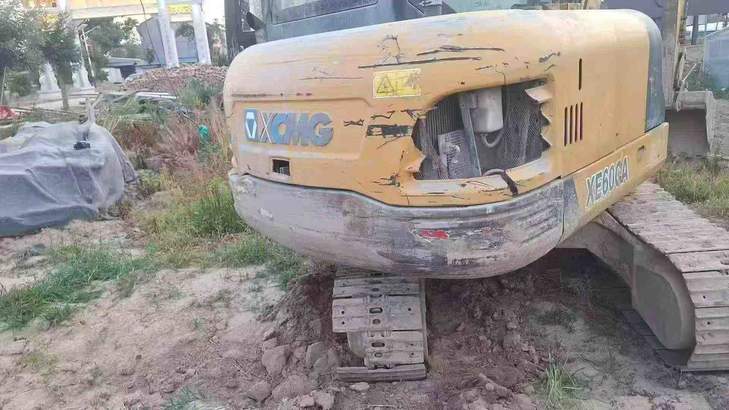 Buy XCMG XE60 Used Excavator / 1
