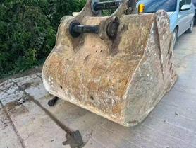 Buy Sany SY375H Used Excavator / 4 Buy Sany SY375H Used Excavator / 4
