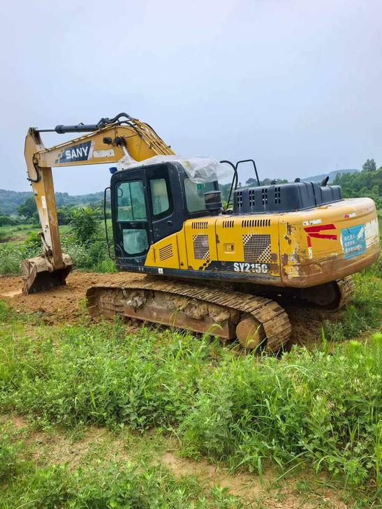 Buy Sany SY215C-8 Used Excavator / 1