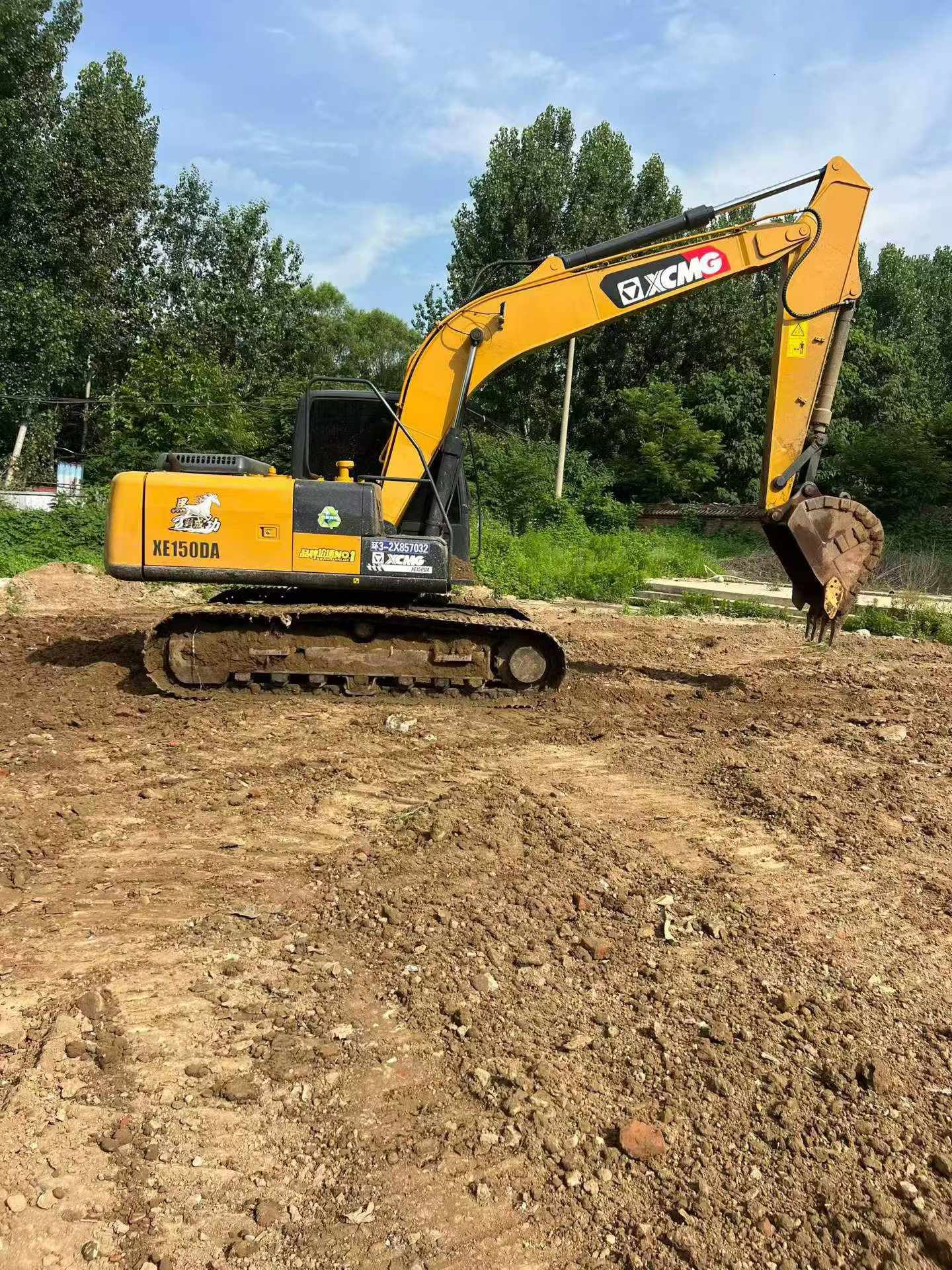 Buy XCMG XE150 Used Excavator / 3