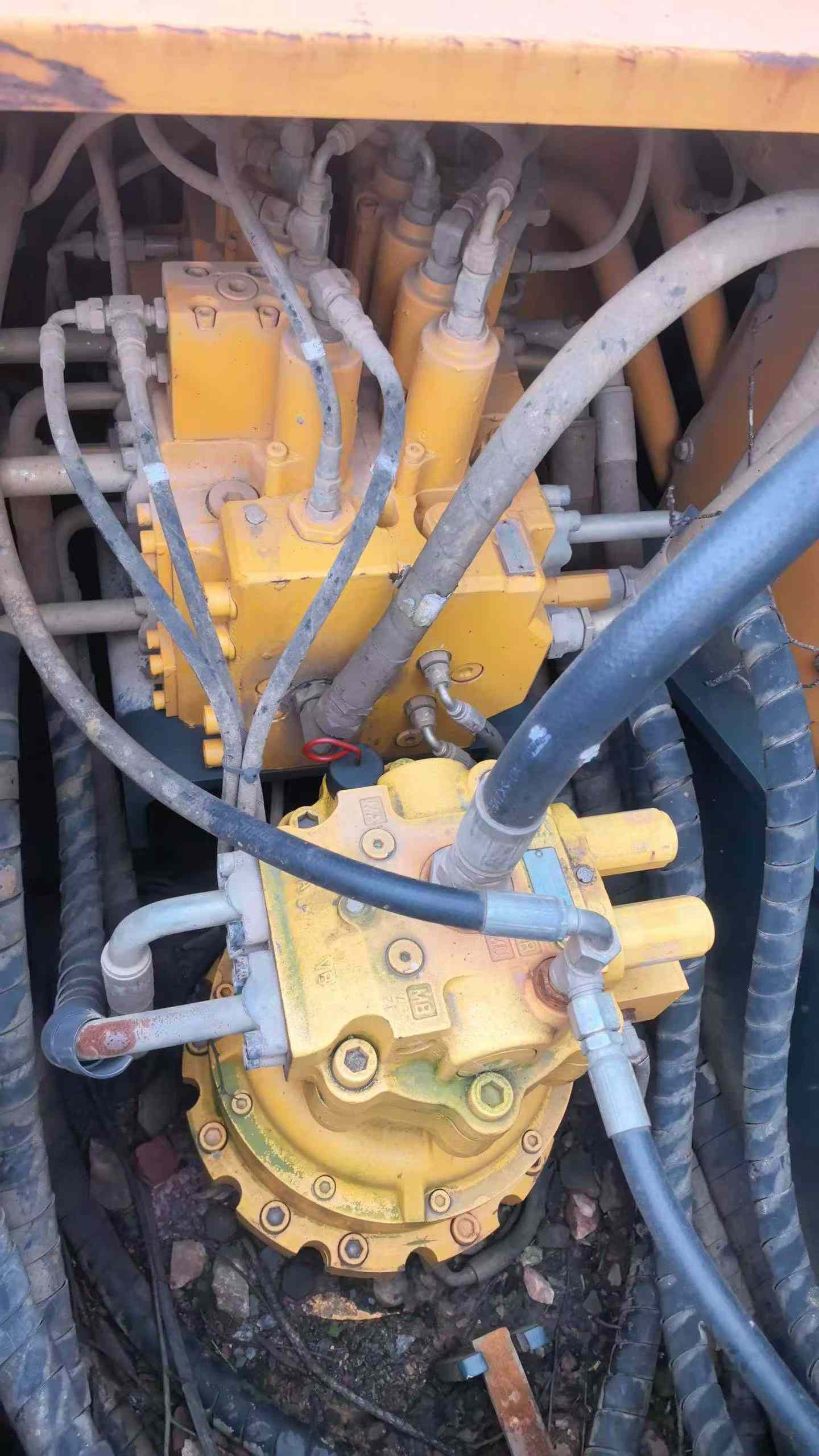 Buy Hyundai R215-7 Used Excavator / 7
