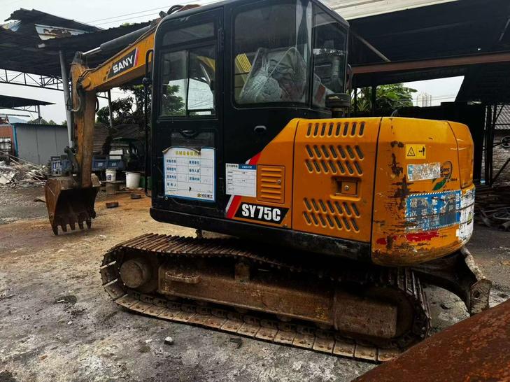 Buy Sany SY75 Used Excavator / 1