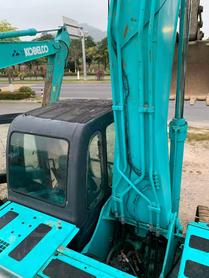 Buy Kobelco SK200-10 Used Excavator / 6 Buy Kobelco SK200-10 Used Excavator / 6