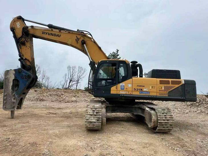 Buy Hyundai R485LVS Used Excavator / 1