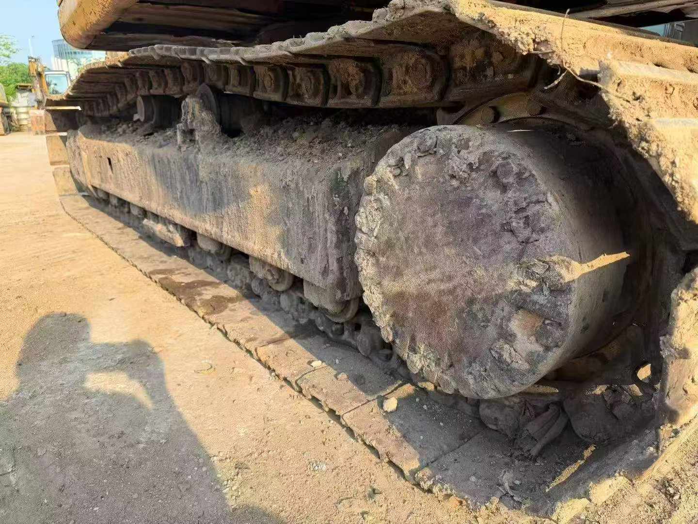 Buy Caterpillar 320V2 Used Excavator / 7