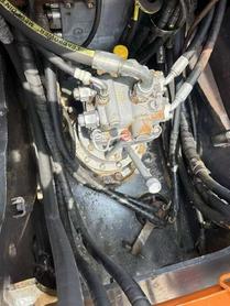 Buy Hitachi EX130H-5 Used Excavator / 2 Buy Hitachi EX130H-5 Used Excavator / 2