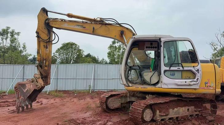 Buy Sumitomo SH120 Used Excavator / 1