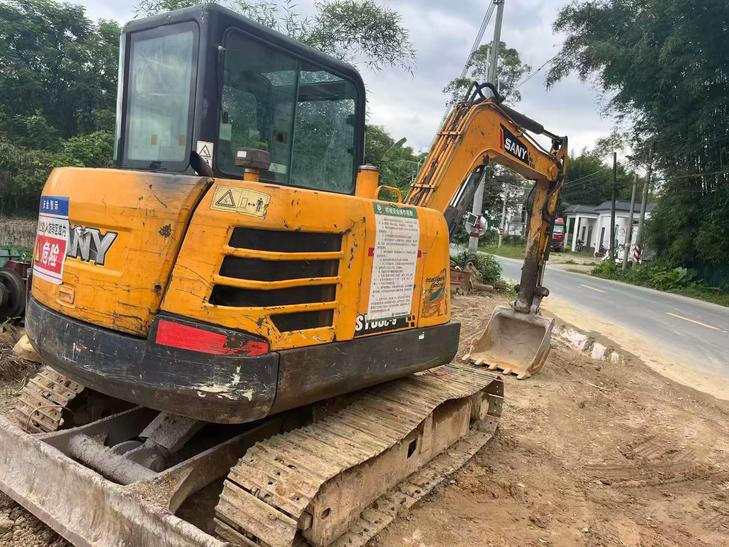 Buy Sany SY60 Used Excavator / 1