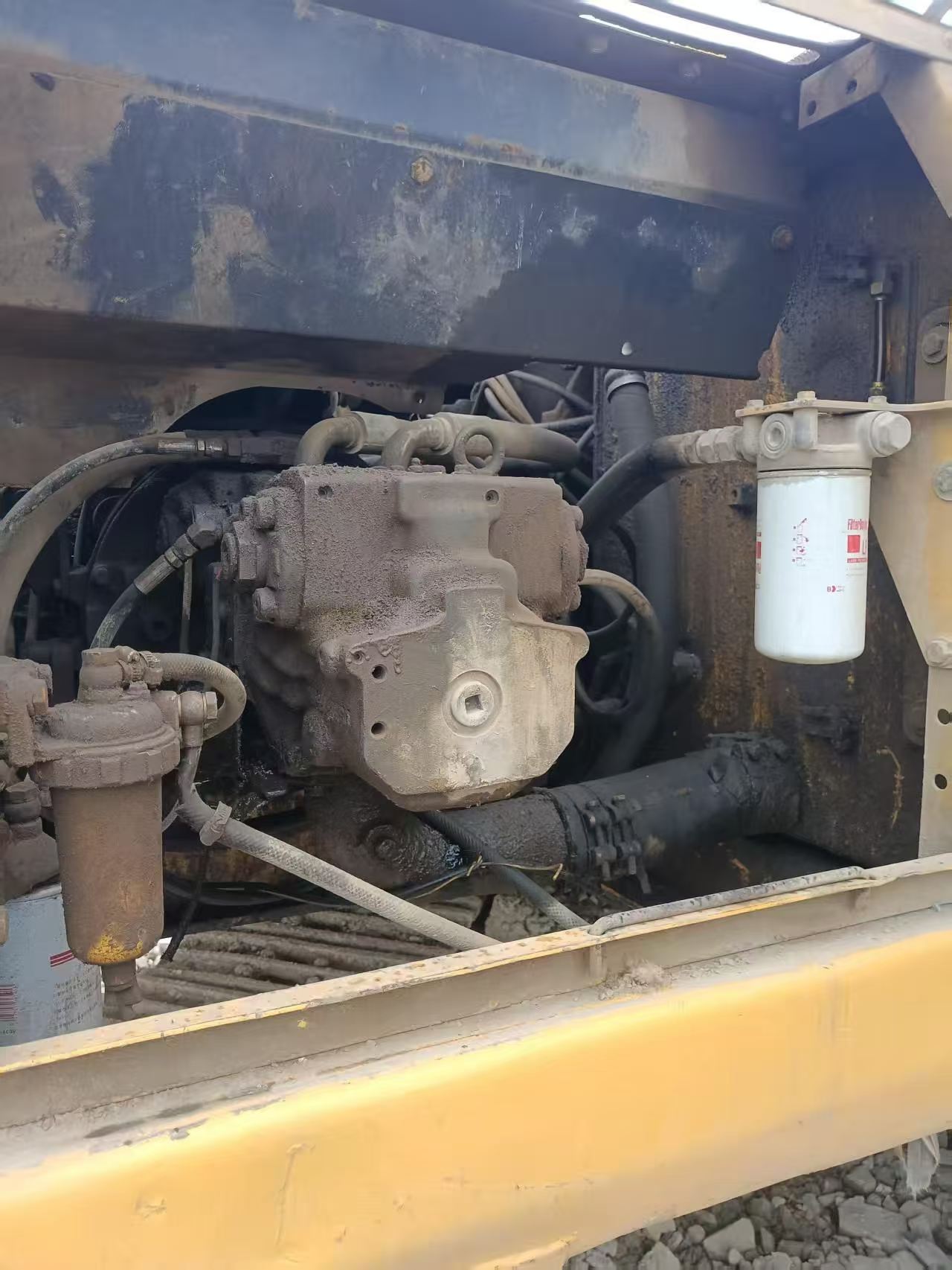 Buy Komatsu PC200 Used Excavator / 4