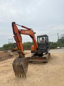 Buy Doosan DH55 Used Excavator / 9 Buy Doosan DH55 Used Excavator / 9