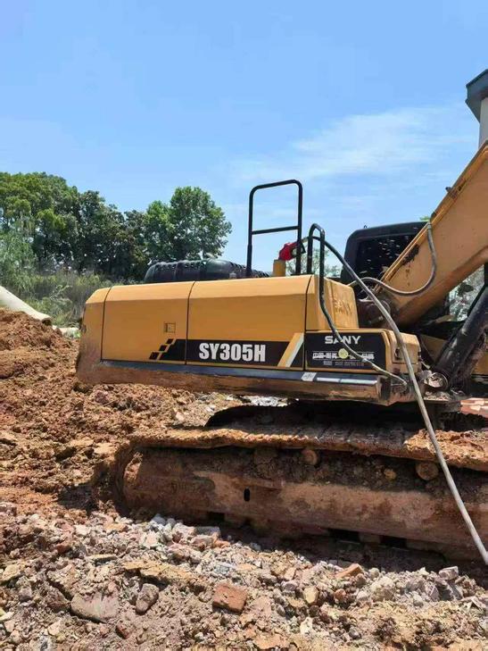 Buy Sany SY245H Used Excavator / 1