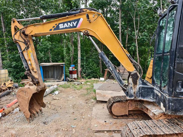 Buy Sany SY55 Used Excavator / 1