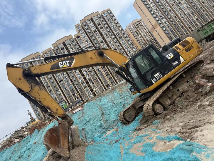 Buy Caterpillar 330B Used Excavator / 1