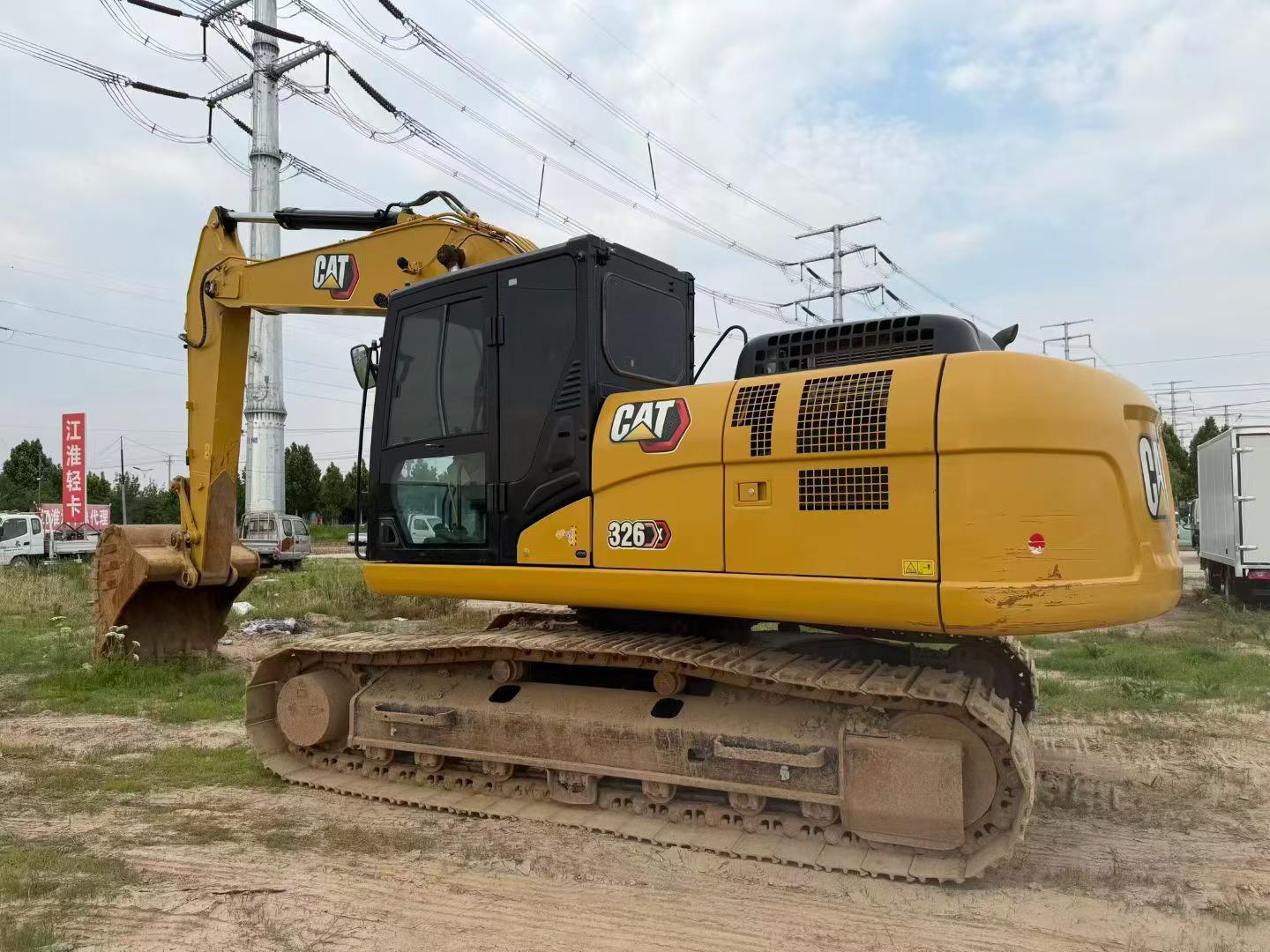 Buy Caterpillar 323 Used Excavator / 6