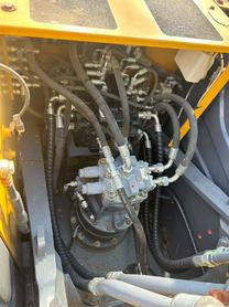 Buy XCMG XE135B Used Excavator / 5 Buy XCMG XE135B Used Excavator / 5